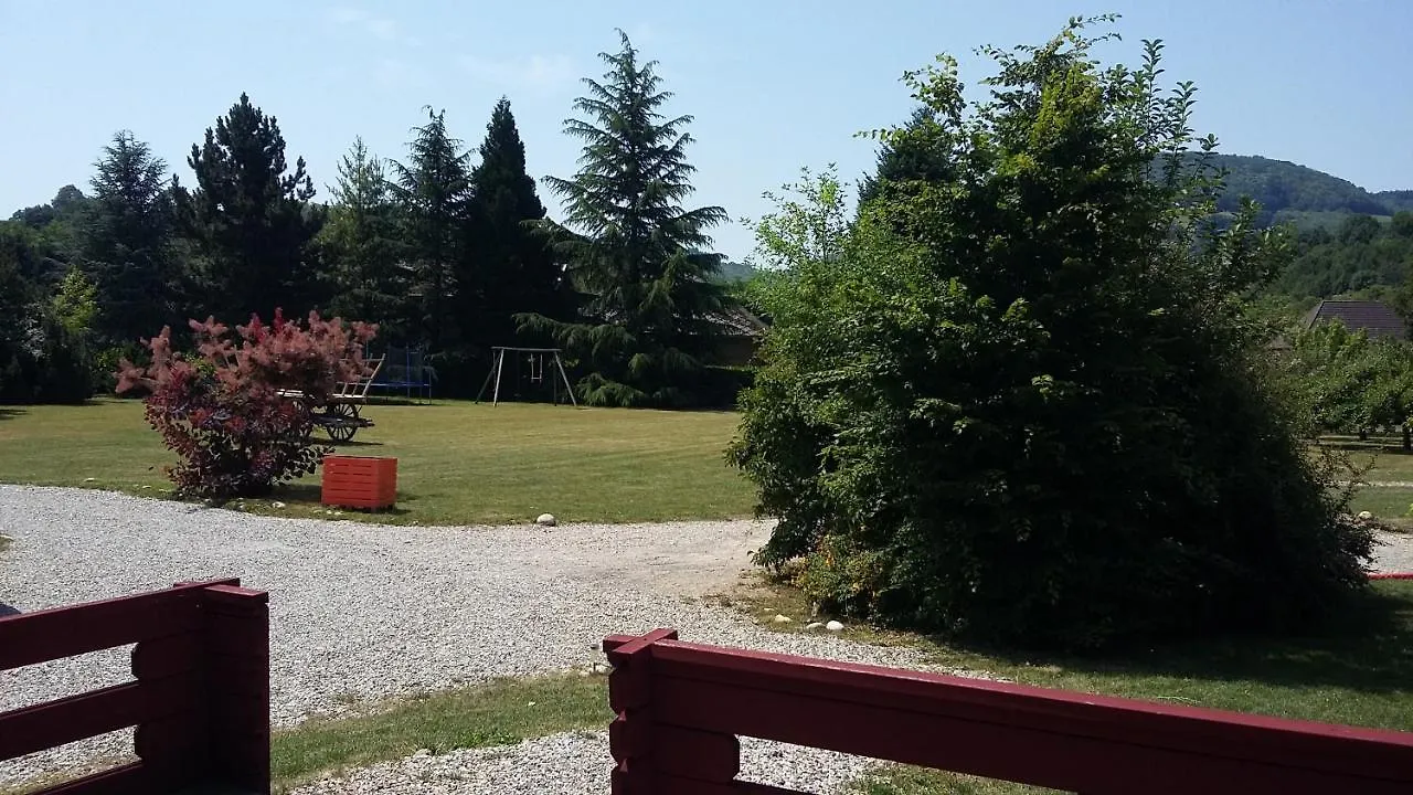 Holiday home Gites De La Croisee Des Chemins - Piscine Chauffee - Spa, Hammam Et Sauna Izeaux