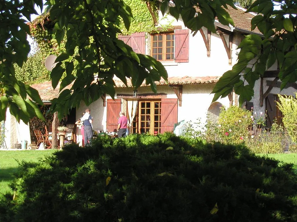 Holiday home Gites De La Croisee Des Chemins - Piscine Chauffee - Spa, Hammam Et Sauna Izeaux France